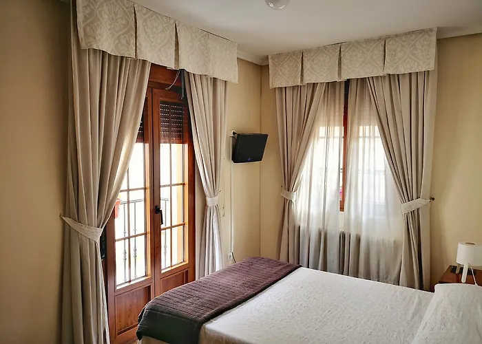 게스트하우스 Alcantara Ávila