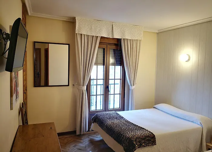 招待所 阿尔坎塔拉旅舍 Ávila