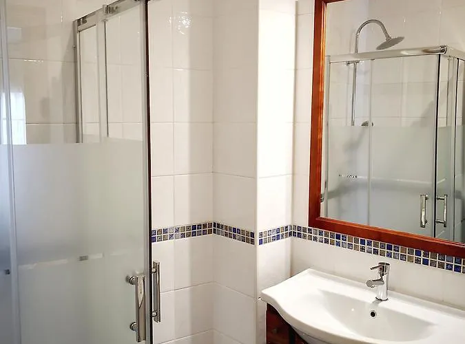 阿尔坎塔拉旅舍 2*